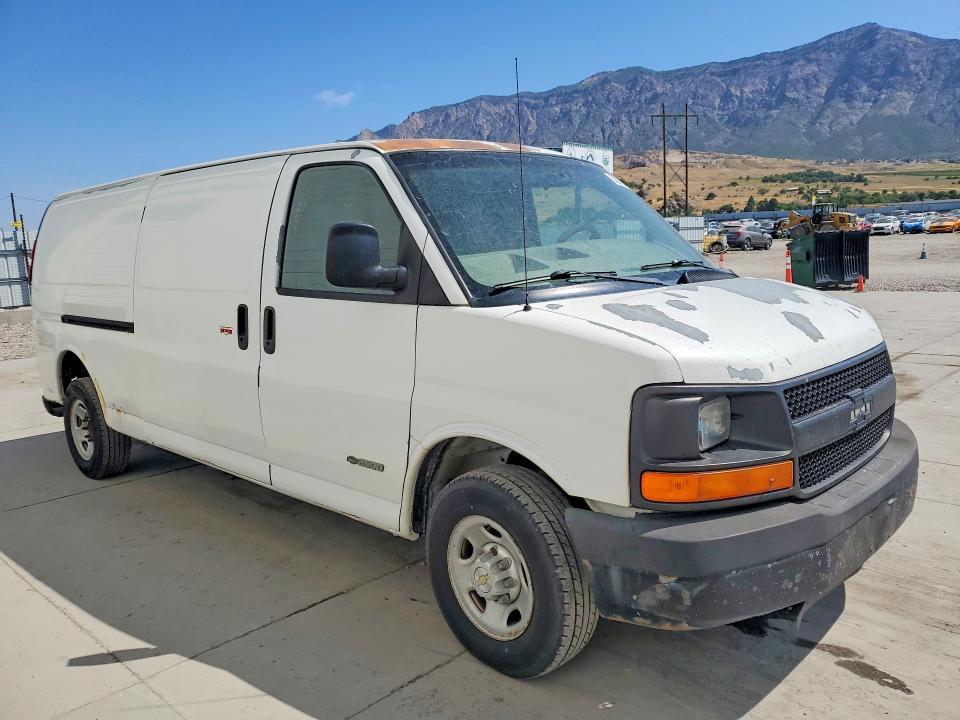 2003 Chevrolet Express G2500