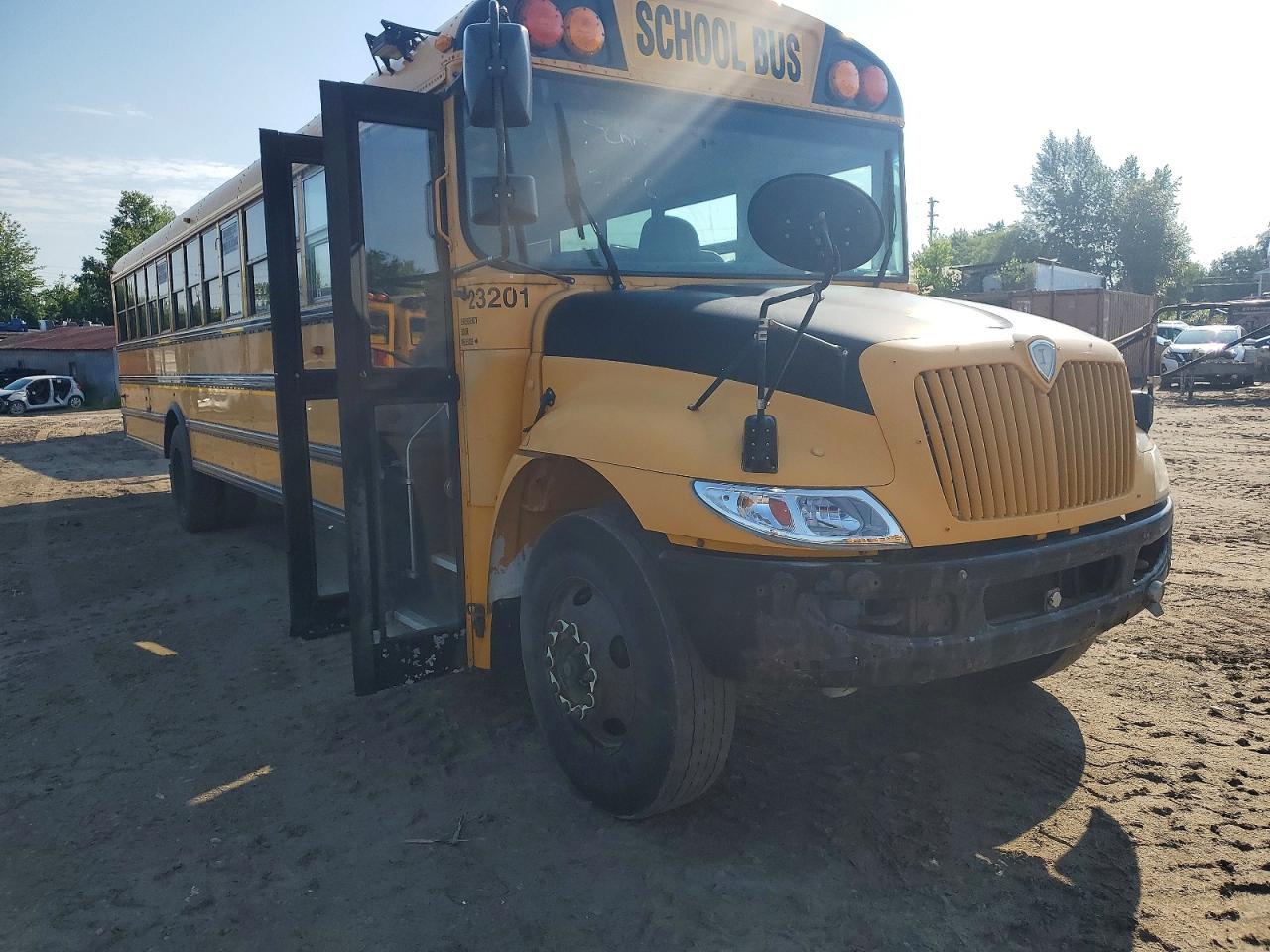 2013 Ic Corporation CE Series School-School Bus