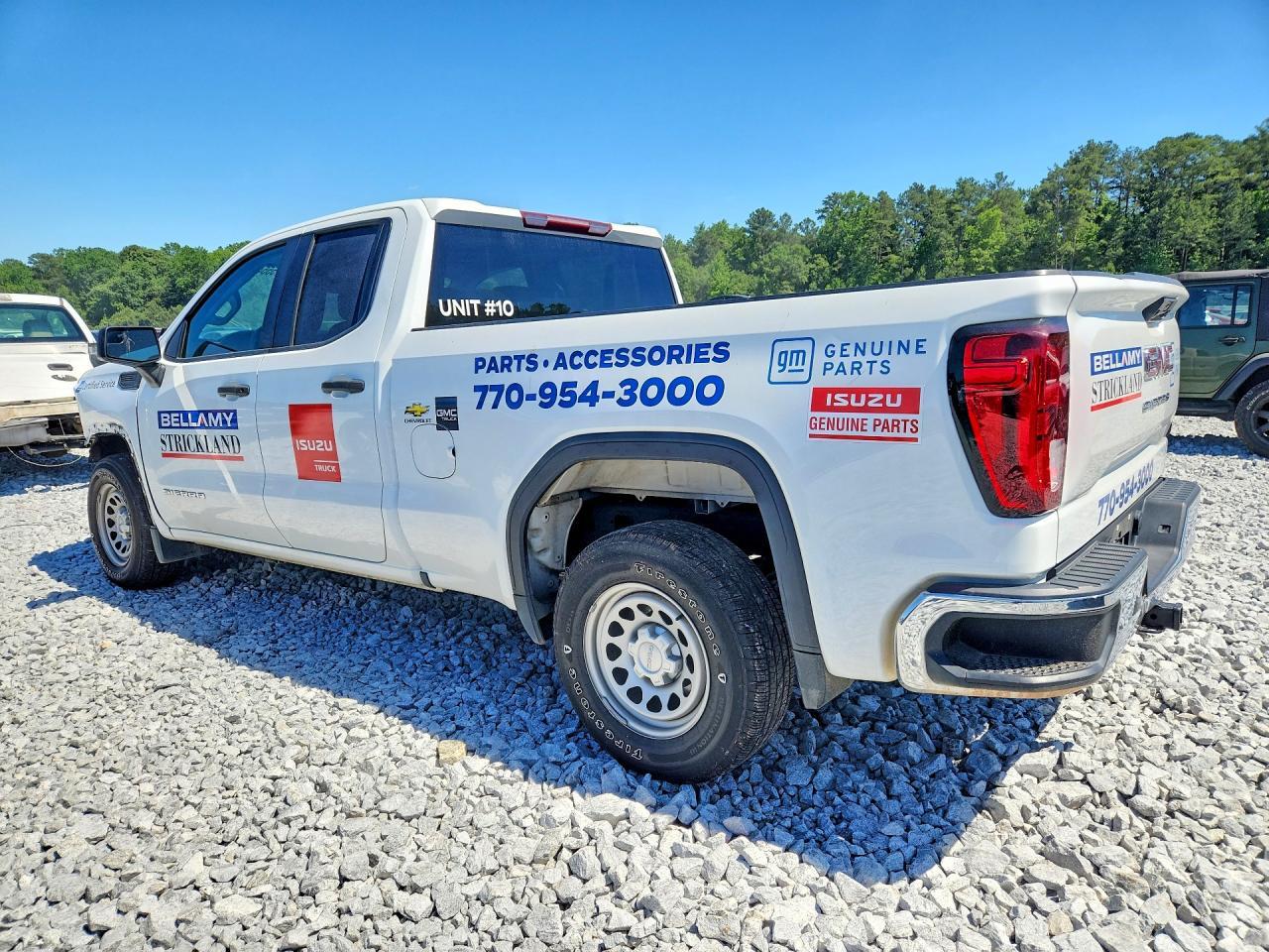 2023 GMC Sierra C1500