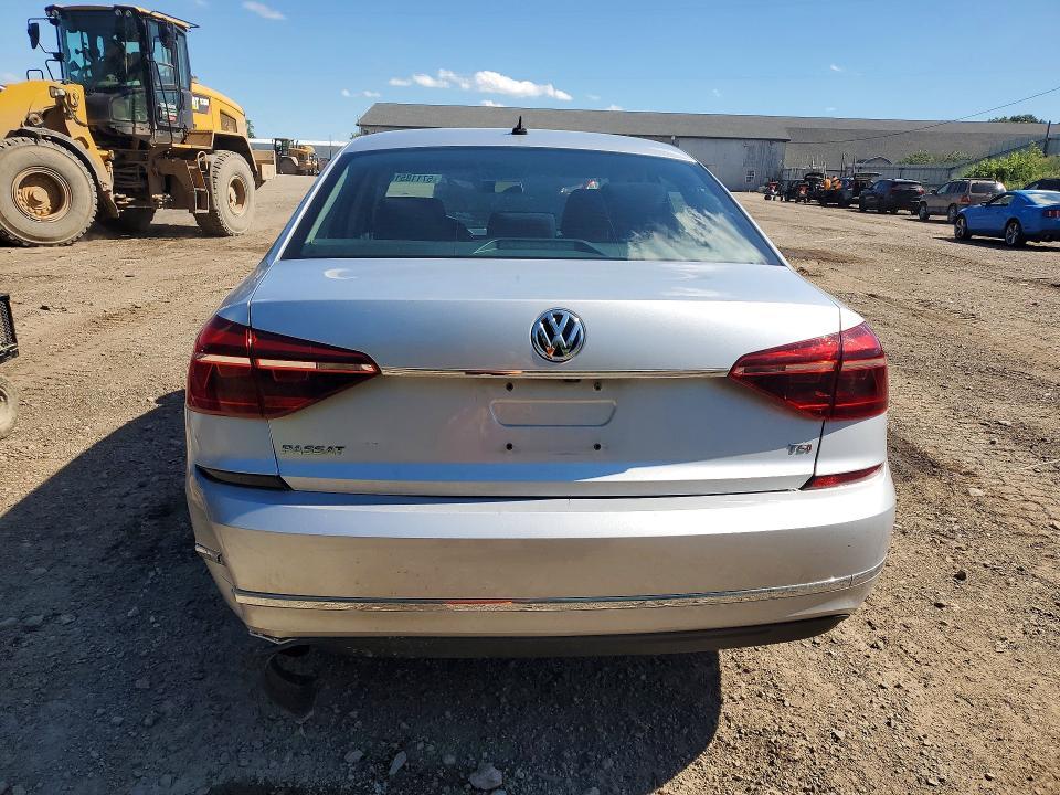 2017 Volkswagen Passat s