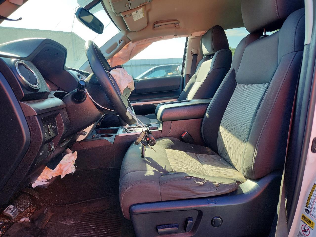 2016 Toyota Tundra SR5