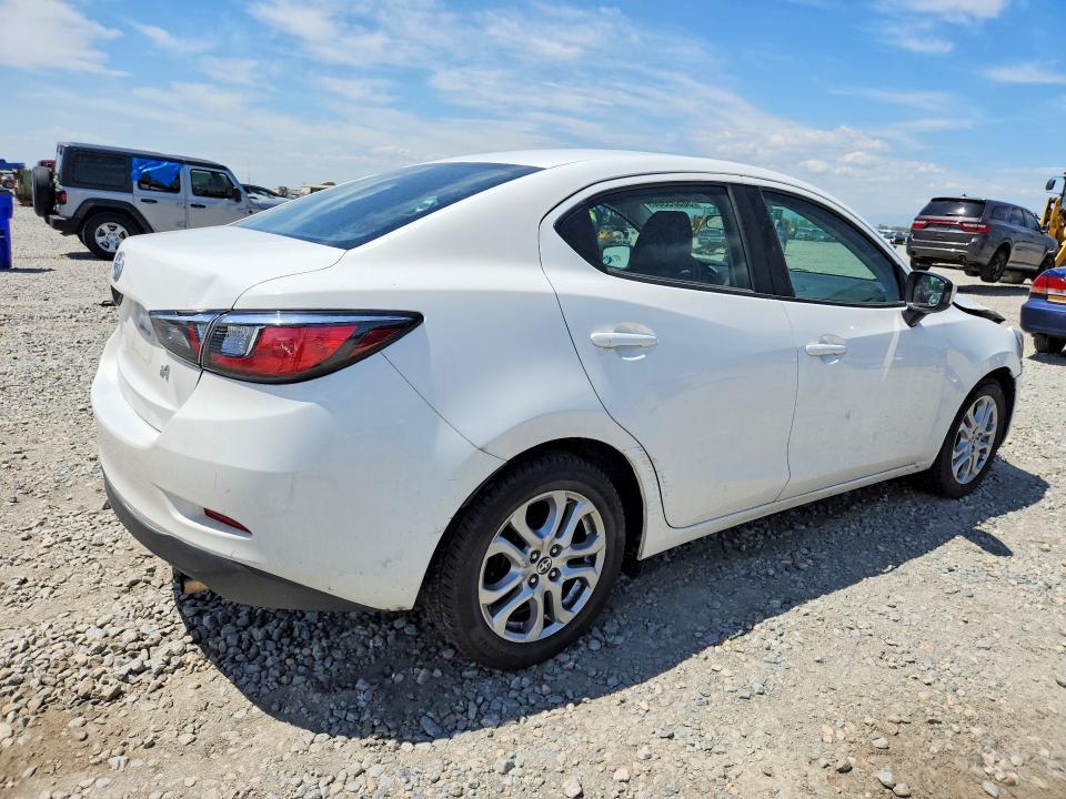 2016 Scion Ia Base