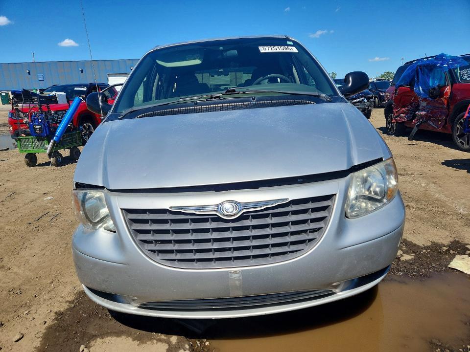 2003 Chrysler Town & Ctry