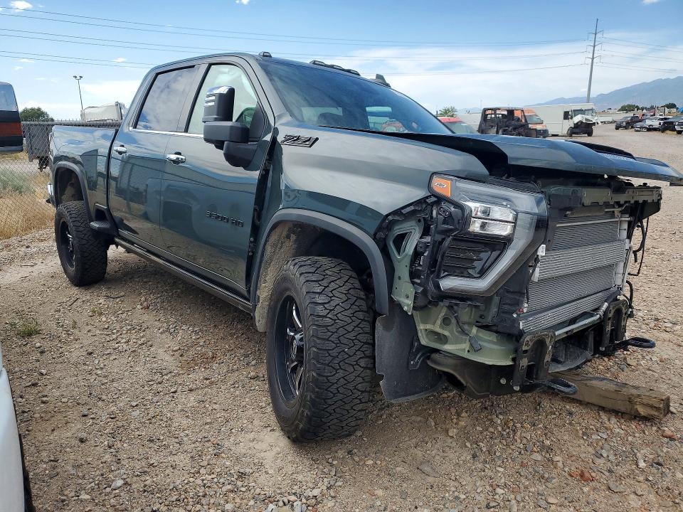 2025 Chevrolet Silverado K3500 LTZ