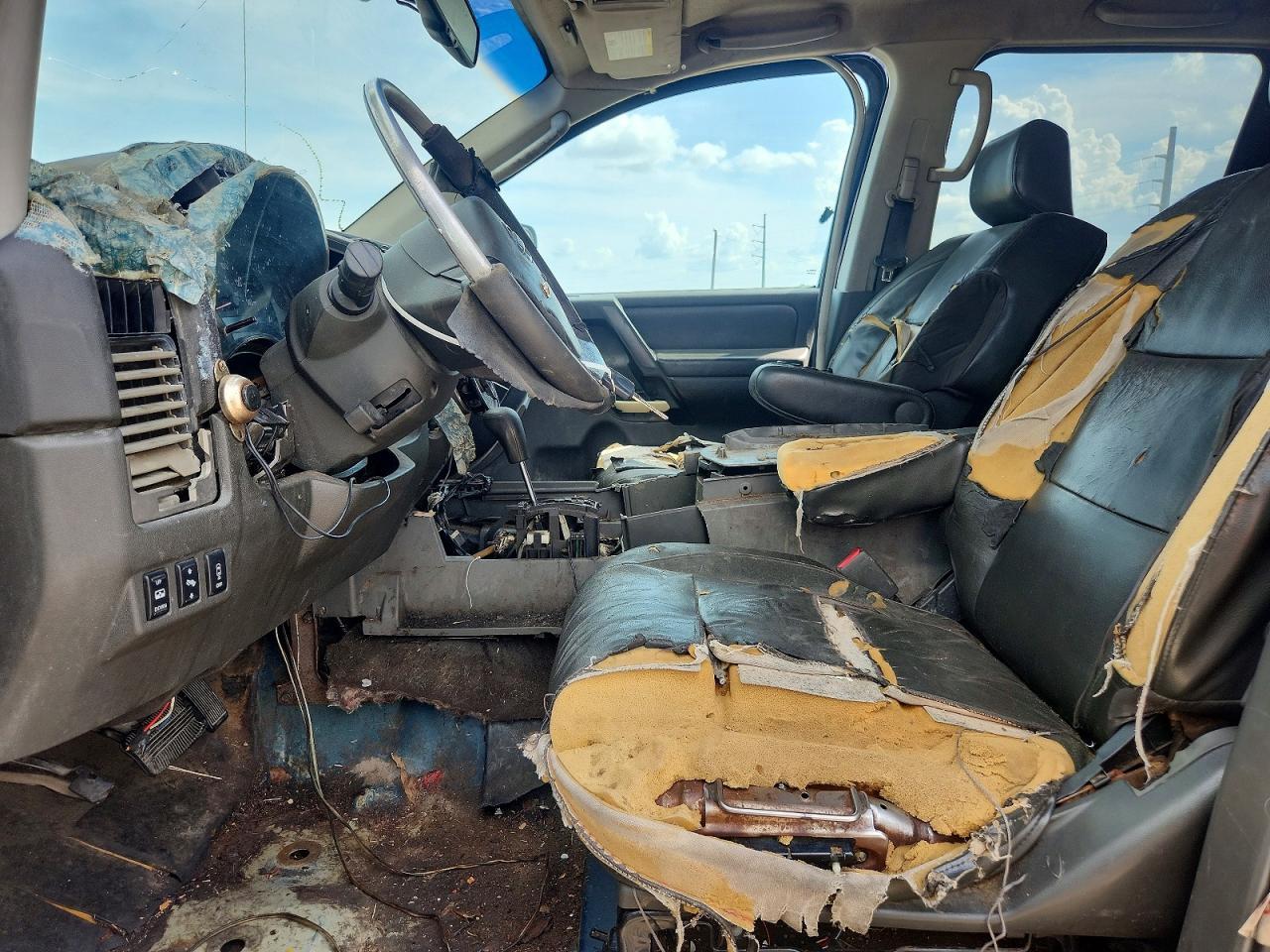 2006 Nissan Titan XE FFV