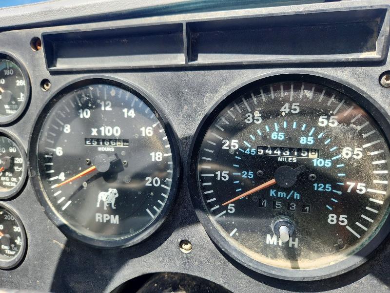 2000 Mack 600 CH600