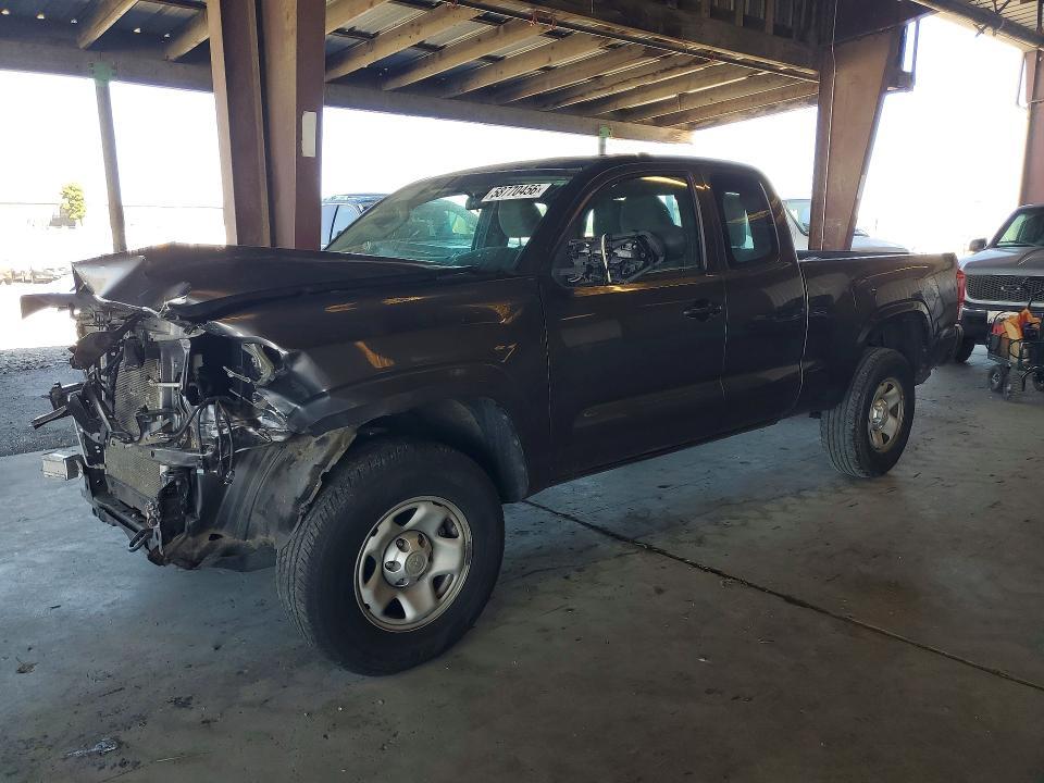 2017 Toyota Tacoma SR