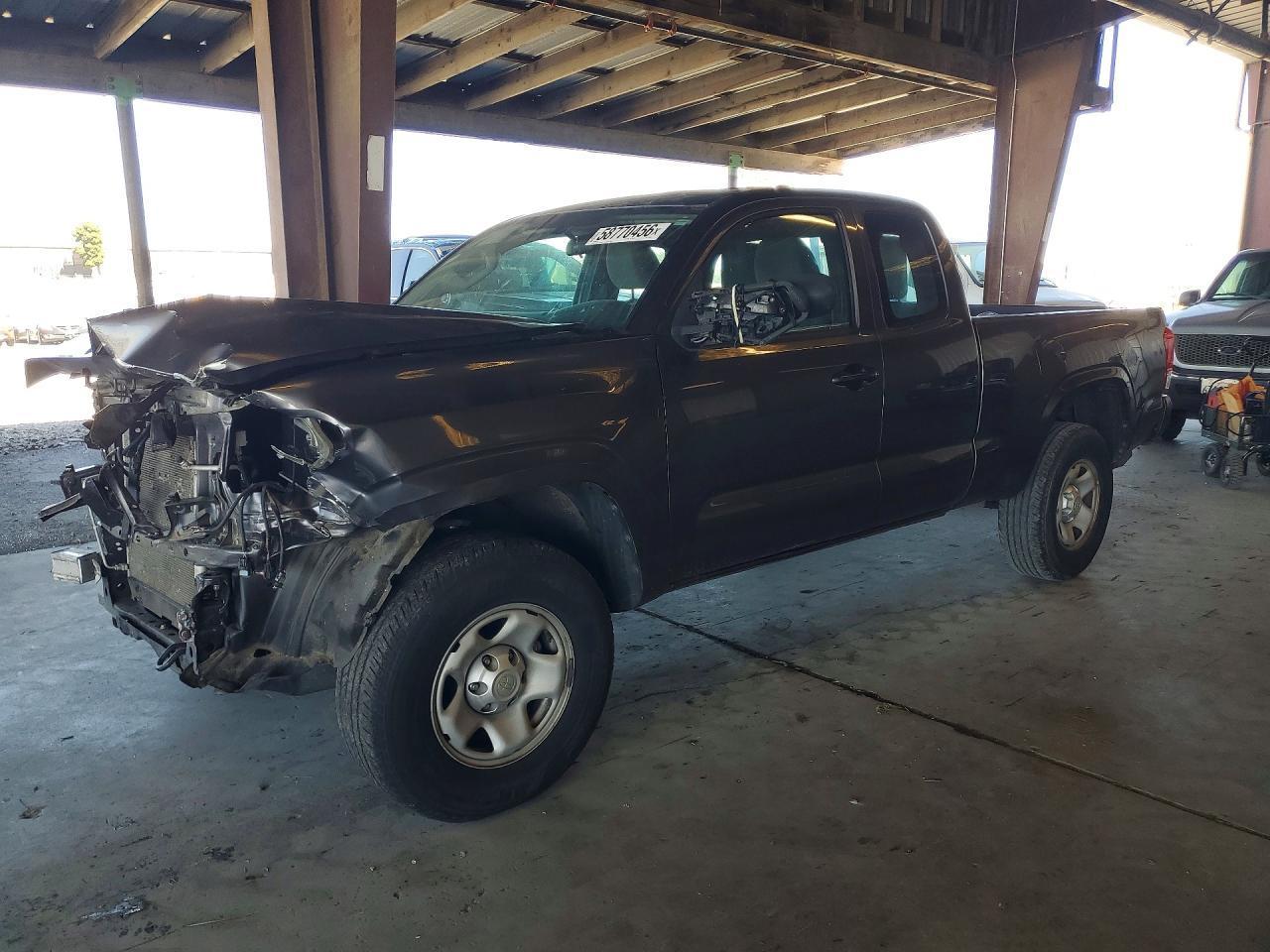2017 Toyota Tacoma SR