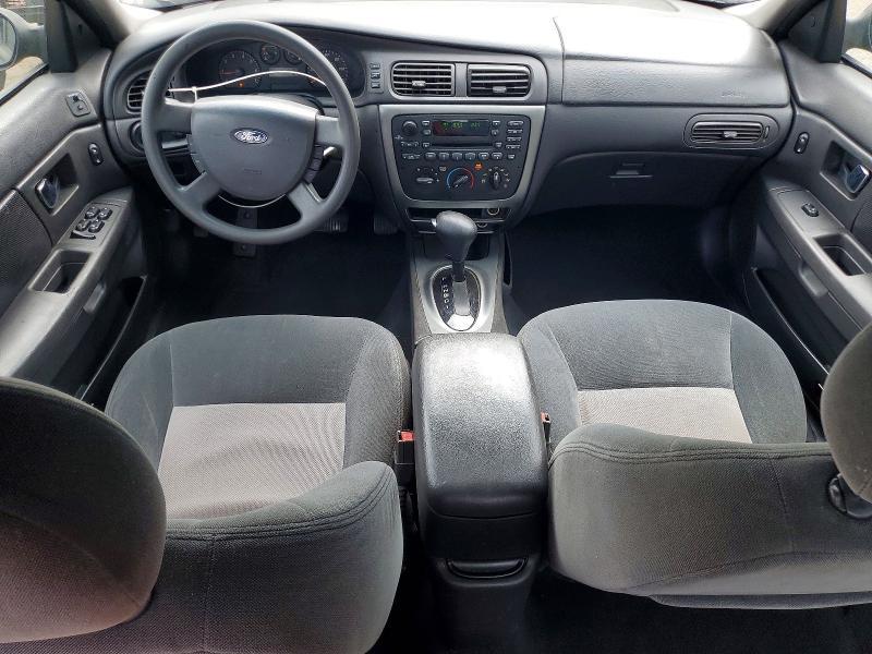 2004 Ford Taurus ses