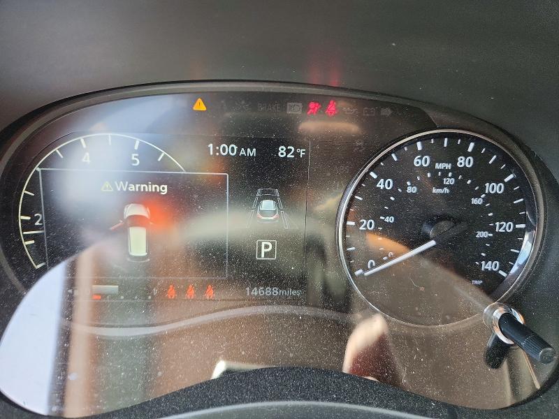 2024 Nissan Kicks sv
