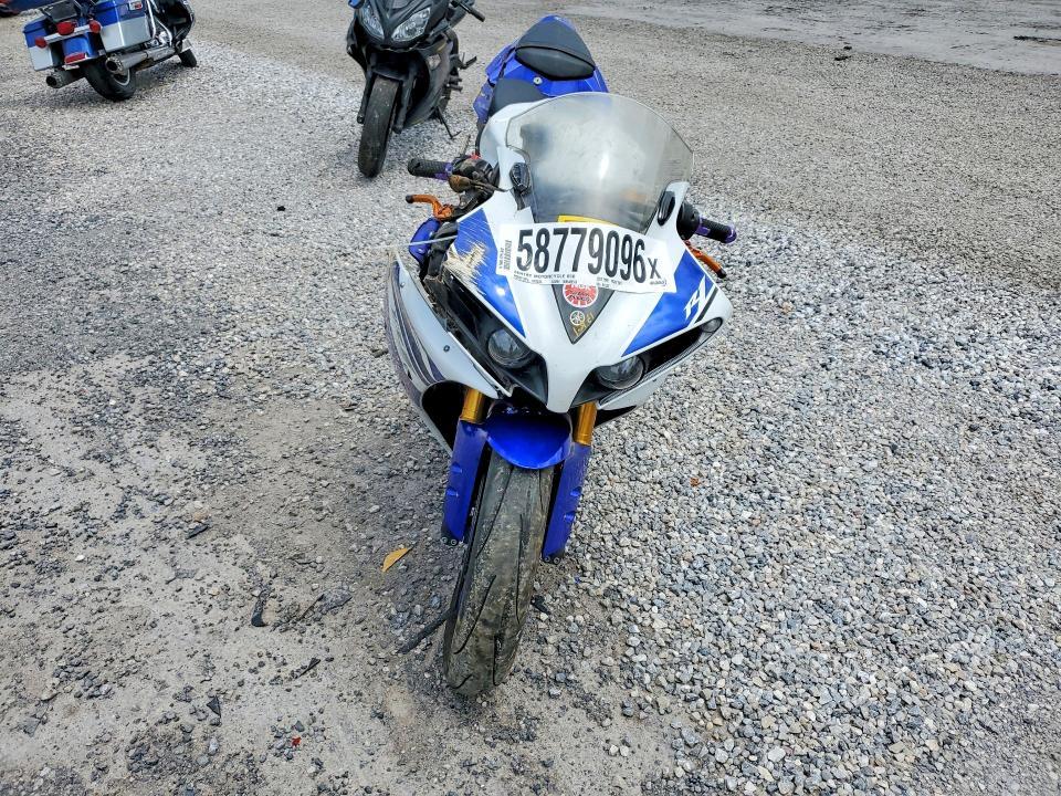 2014 Yamaha YZFR1