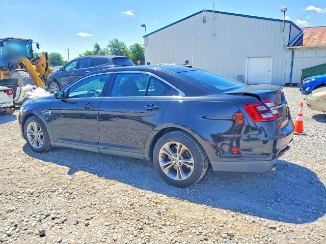 2013 Ford Taurus