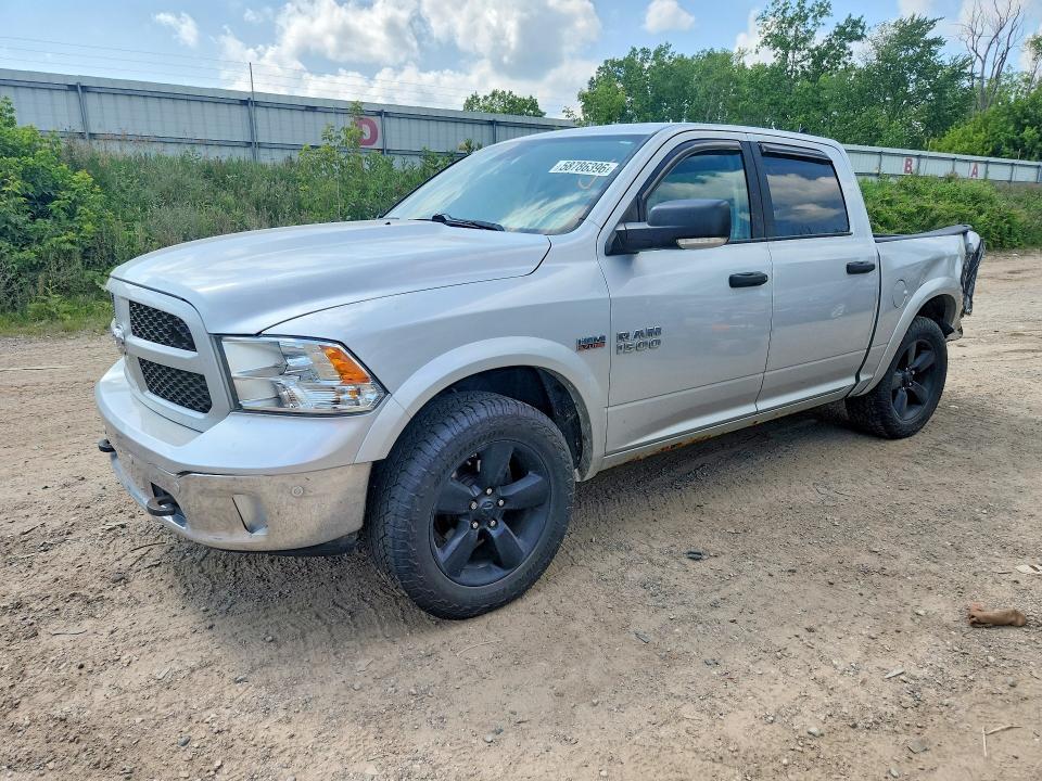 2015 Dodge RAM 1500 SLT