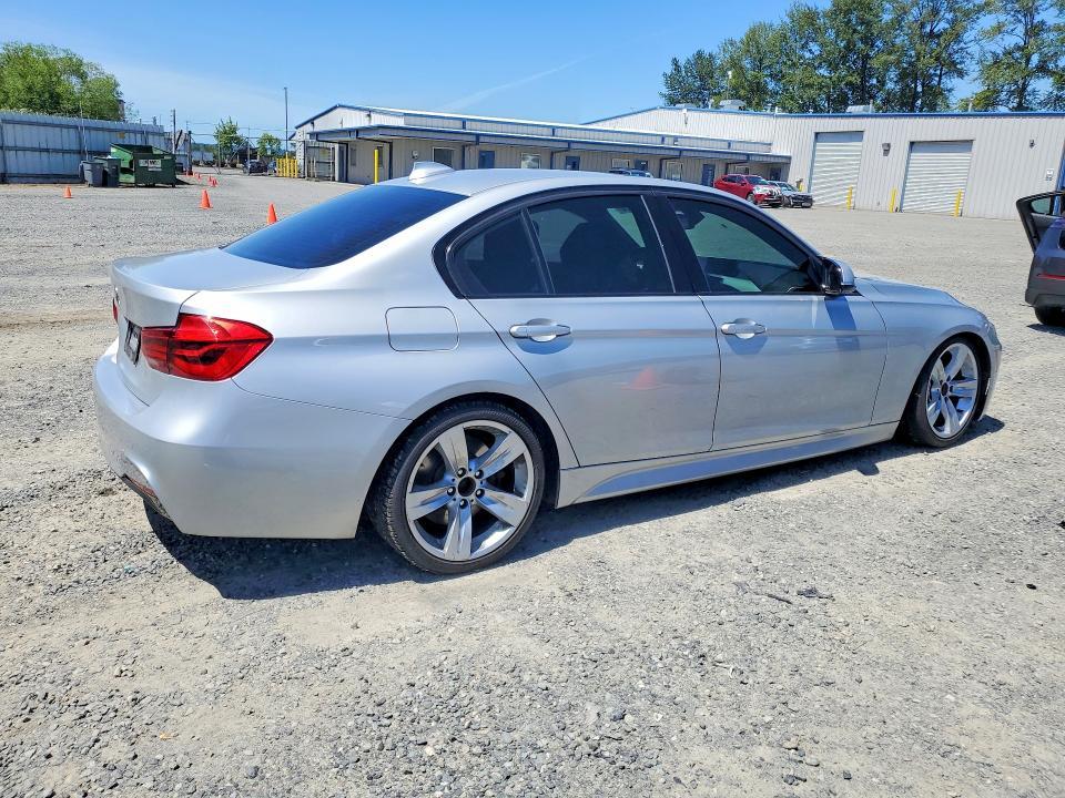 2018 BMW 330 xi