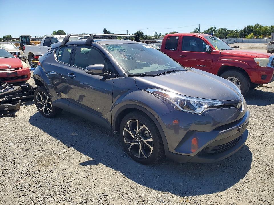 2019 Toyota C-hr xle