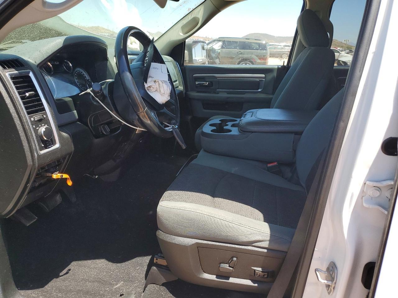 2019 Dodge RAM 1500 Classic SLT