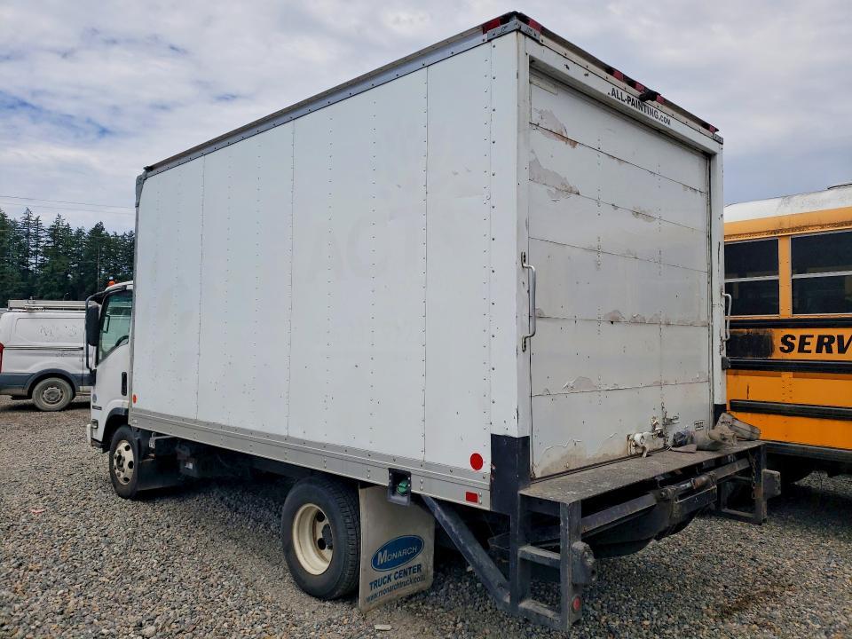 2009 Isuzu NPR