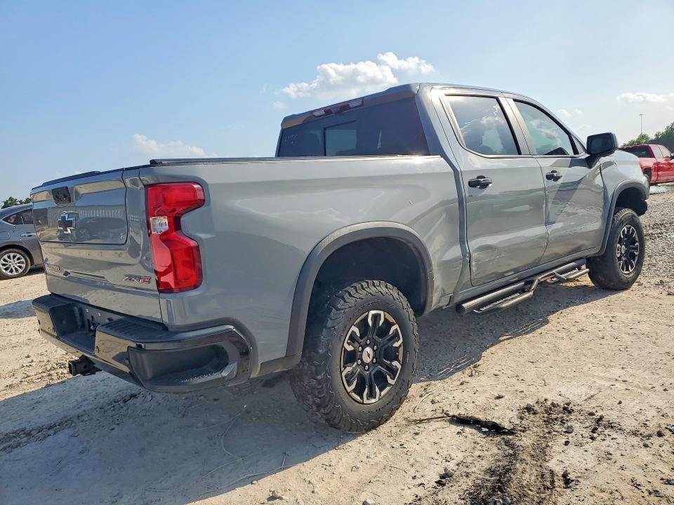 2025 Chevrolet Silverado K1500 ZR2