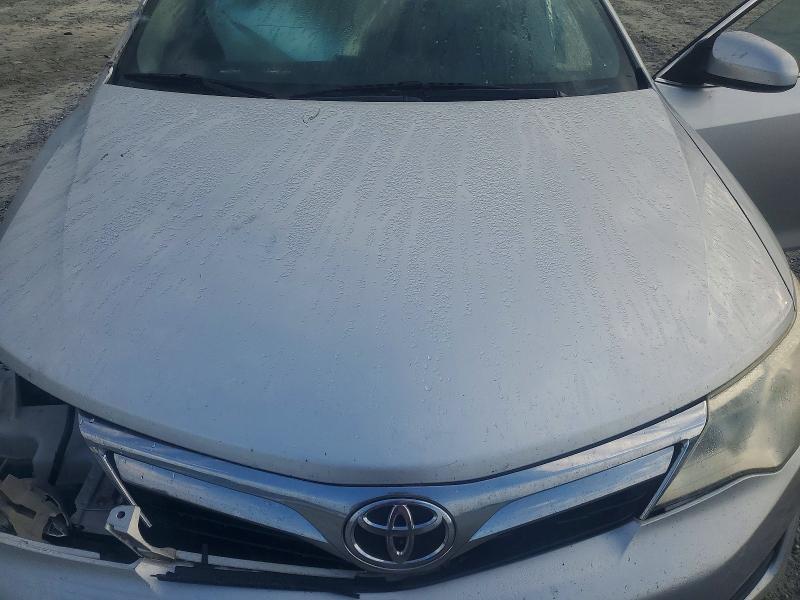 2014 Toyota Camry le