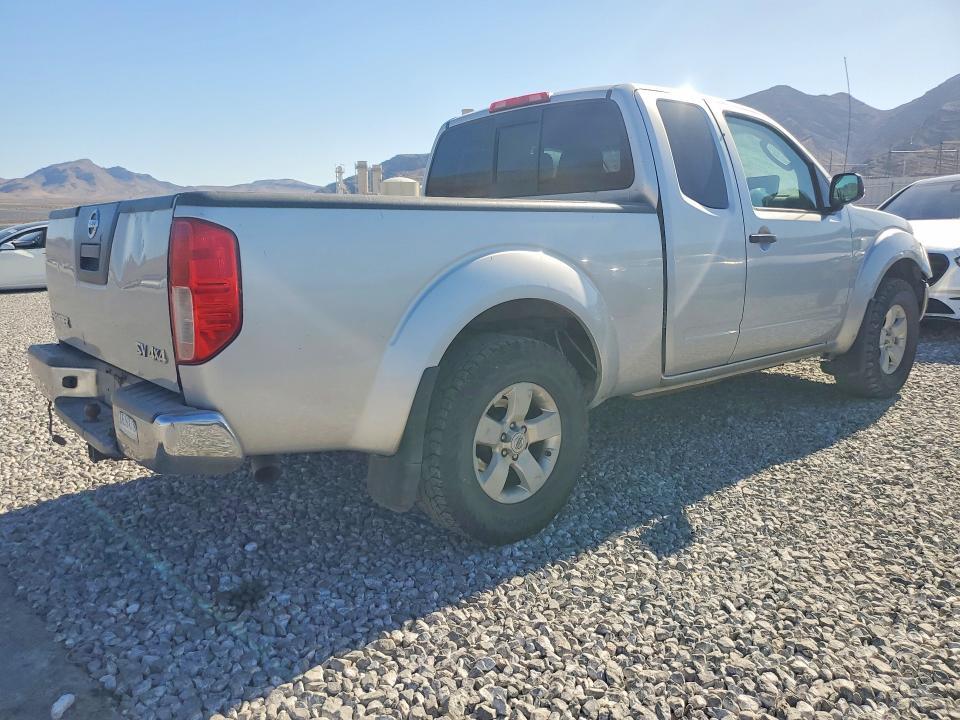 2011 Nissan Frontier sv V6