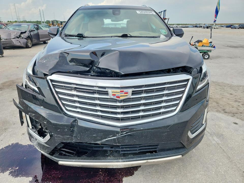 2018 Cadillac XT5 Platinum