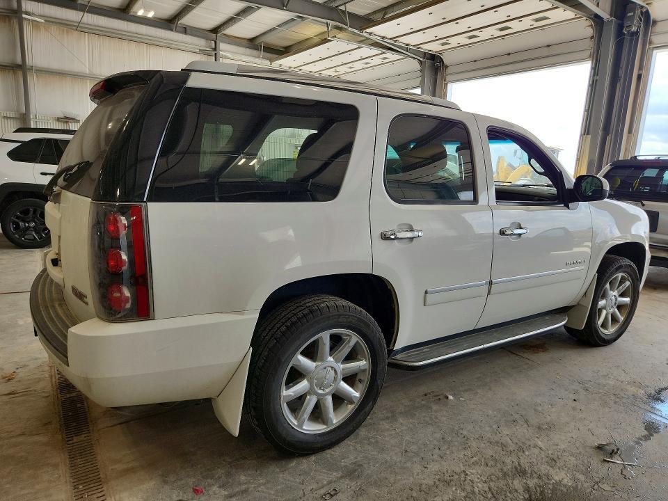 2011 GMC Yukon Denali