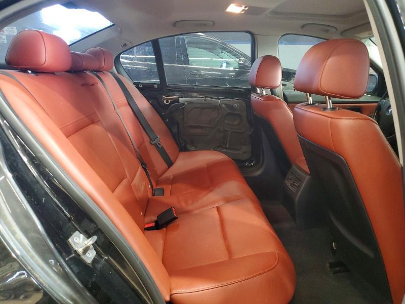 2011 BMW 328 xi Sulev