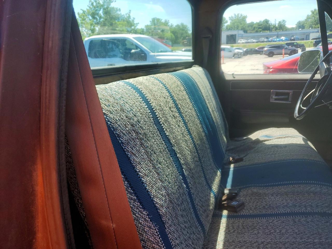 1983 GMC C2500
