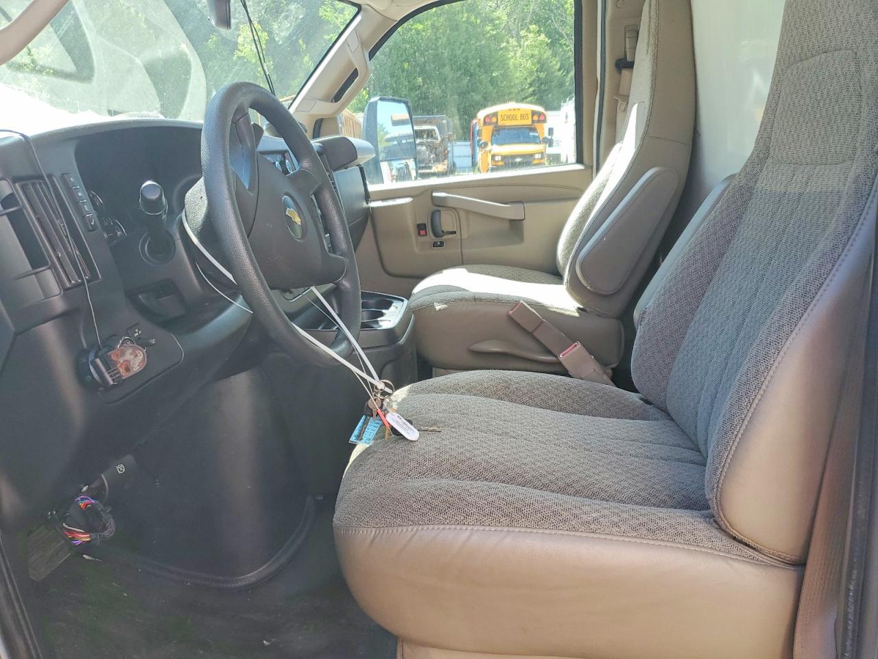 2020 Chevrolet Express Refrigerated Delivery Truck