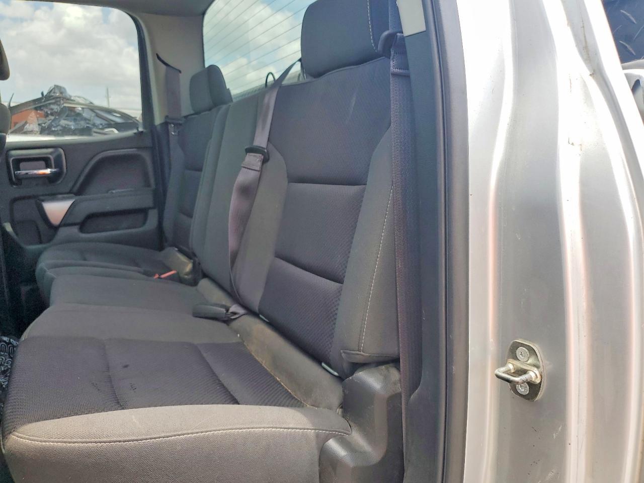 2015 Chevrolet 2500 4X4