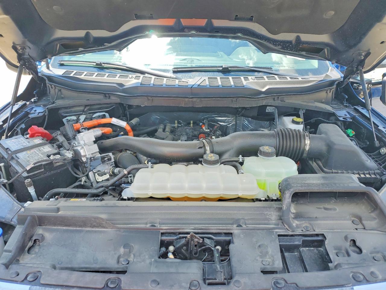 2025 Ford F150 Lariat