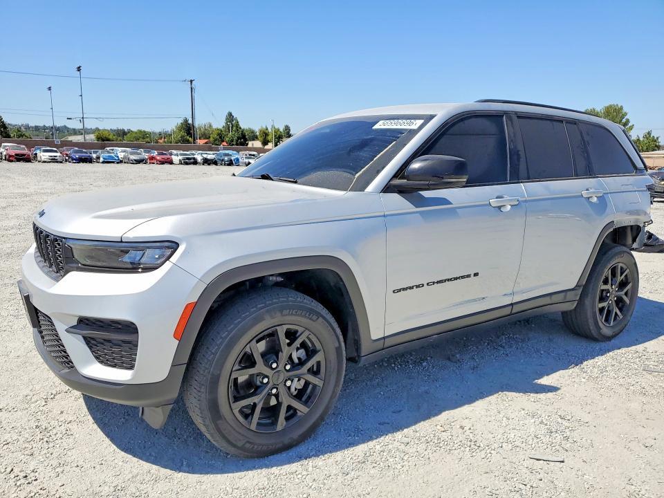 2024 Jeep Grand Cherokee Laredo