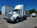 2016 Kenworth T680 Semi Truck