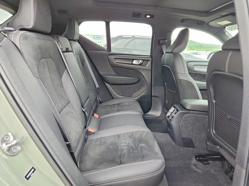 2022 Volvo Xc40 P8 Recharge Ultimate