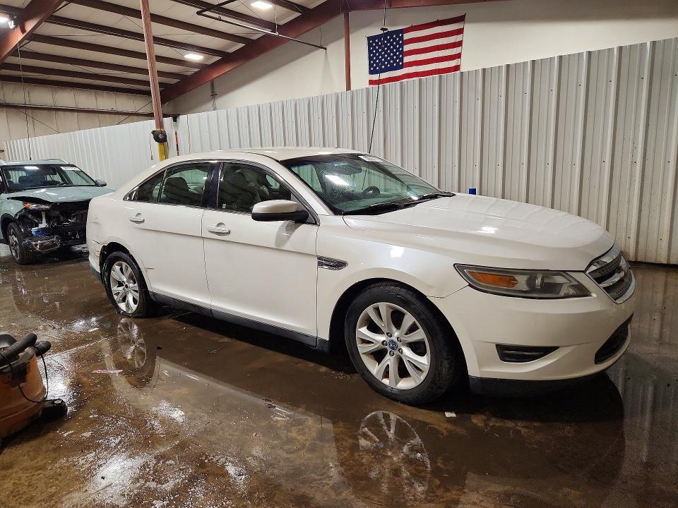 2011 Ford Taurus sel