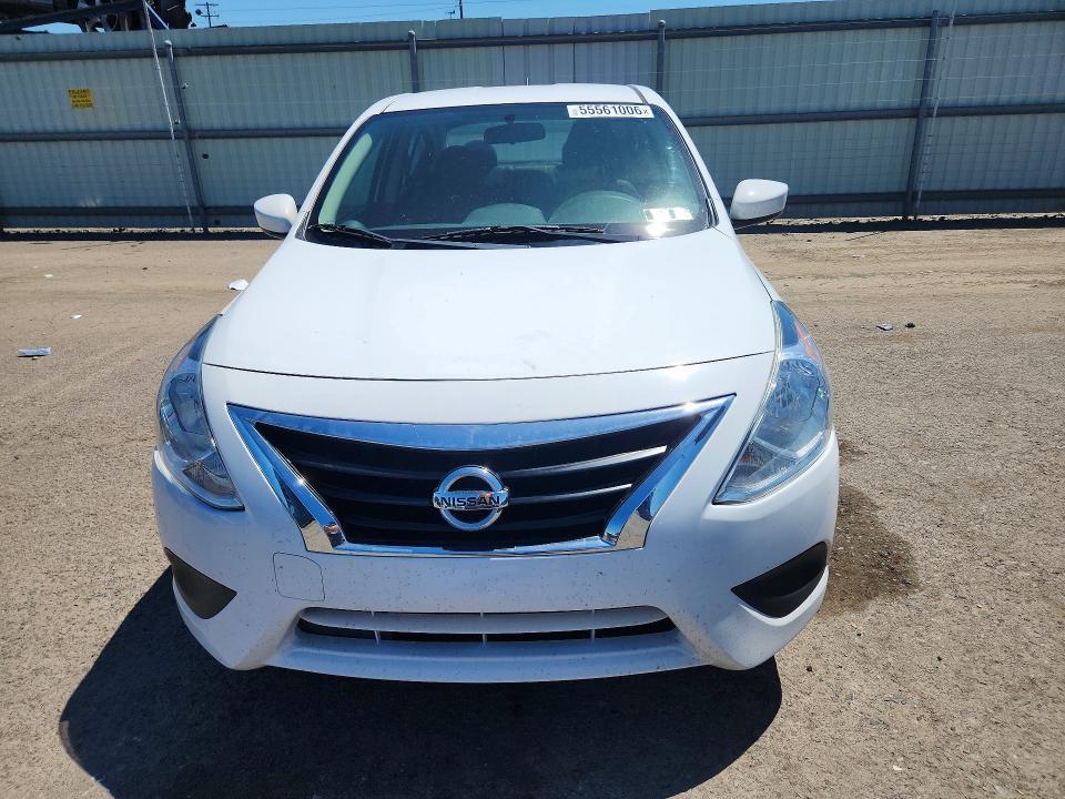 2017 Nissan Versa 1.6 sv