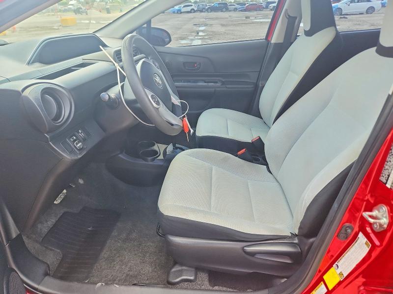 2016 Toyota Prius c one