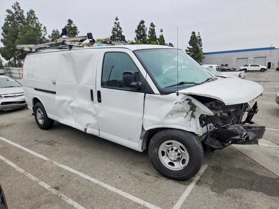 2021 Chevrolet Express G2500