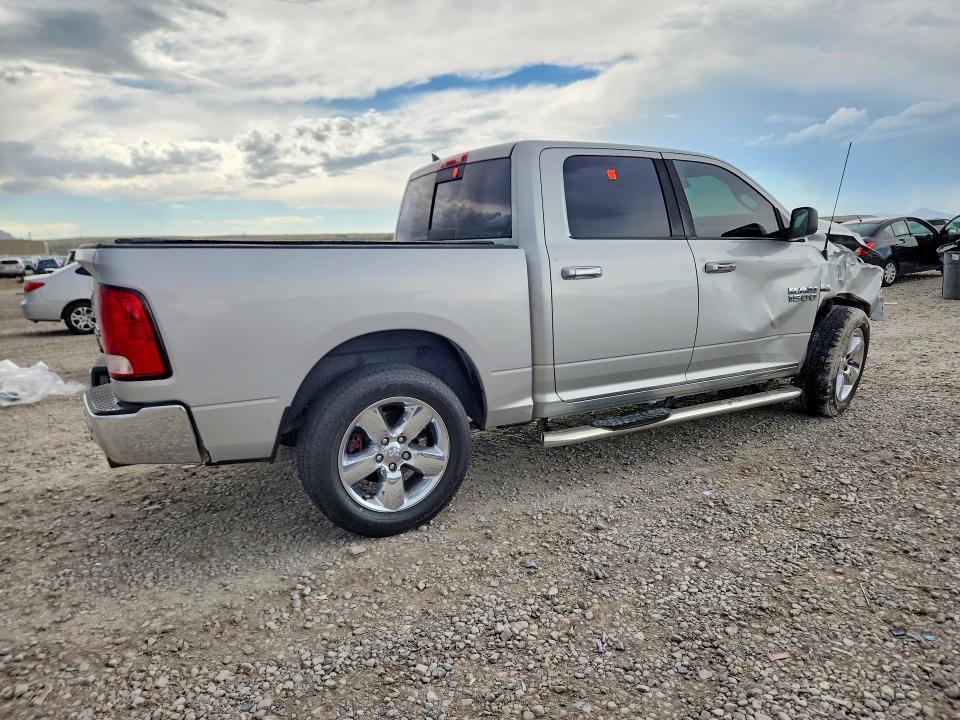 2015 Dodge RAM 1500 SLT