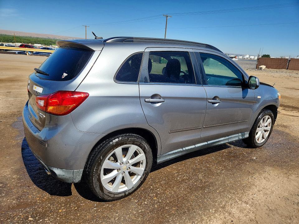2013 Mitsubishi Outlander Sport se