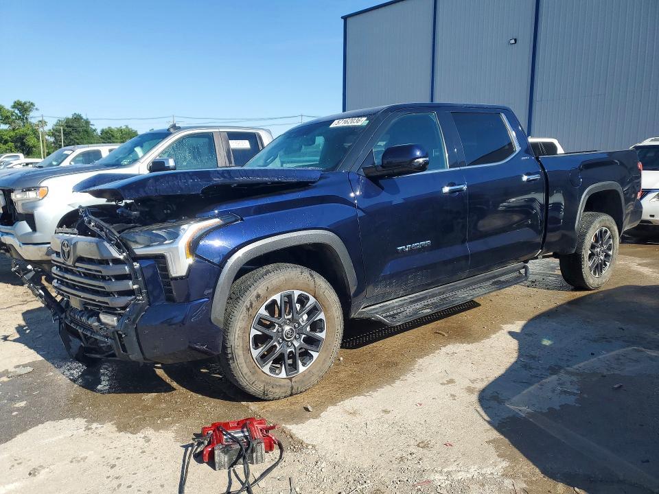 2022 Toyota Tundra Crewmax Limited