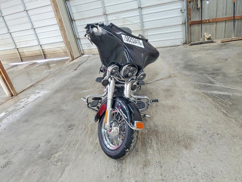 2011 Harley-Davidson Flstc