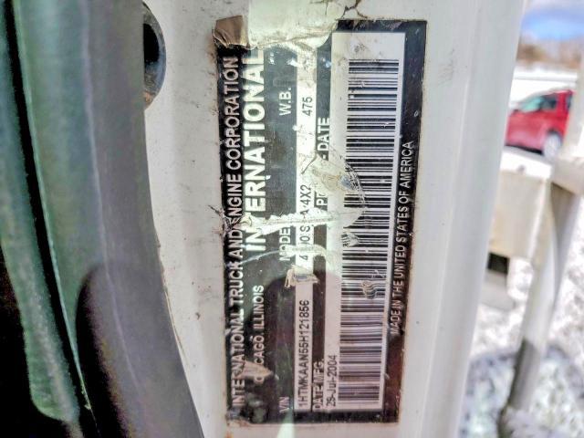 2005 International 4400 Fuel / Lube Truck