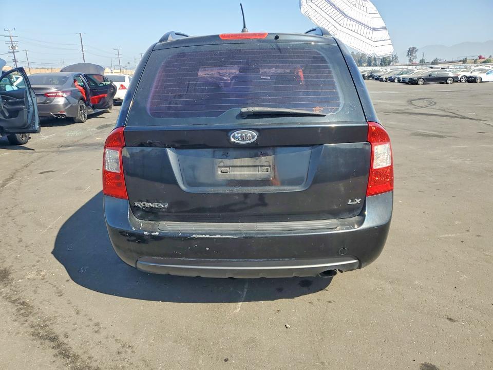 2007 KIA Rondo lx
