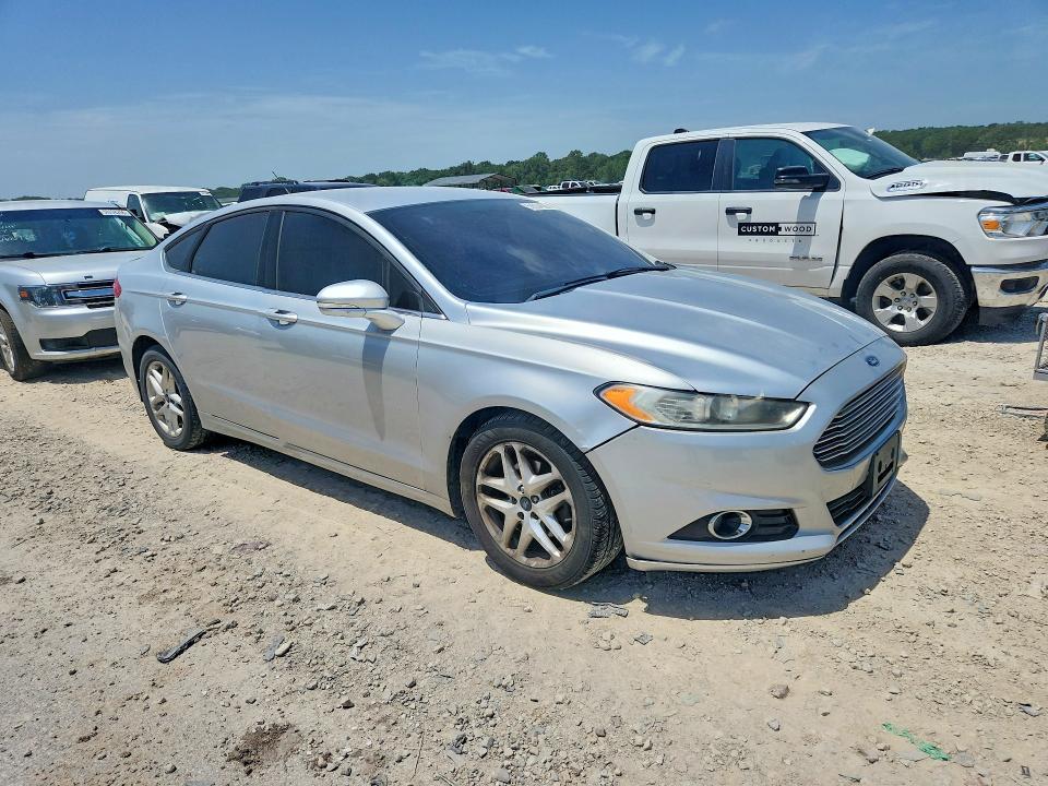 2014 Ford Fusion se