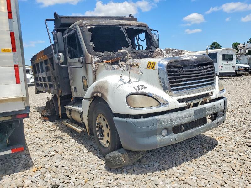 2006 Freightliner Columbia 120 Dump Truck