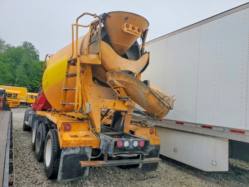 2014 Mack Gu800 Ready mix Truck
