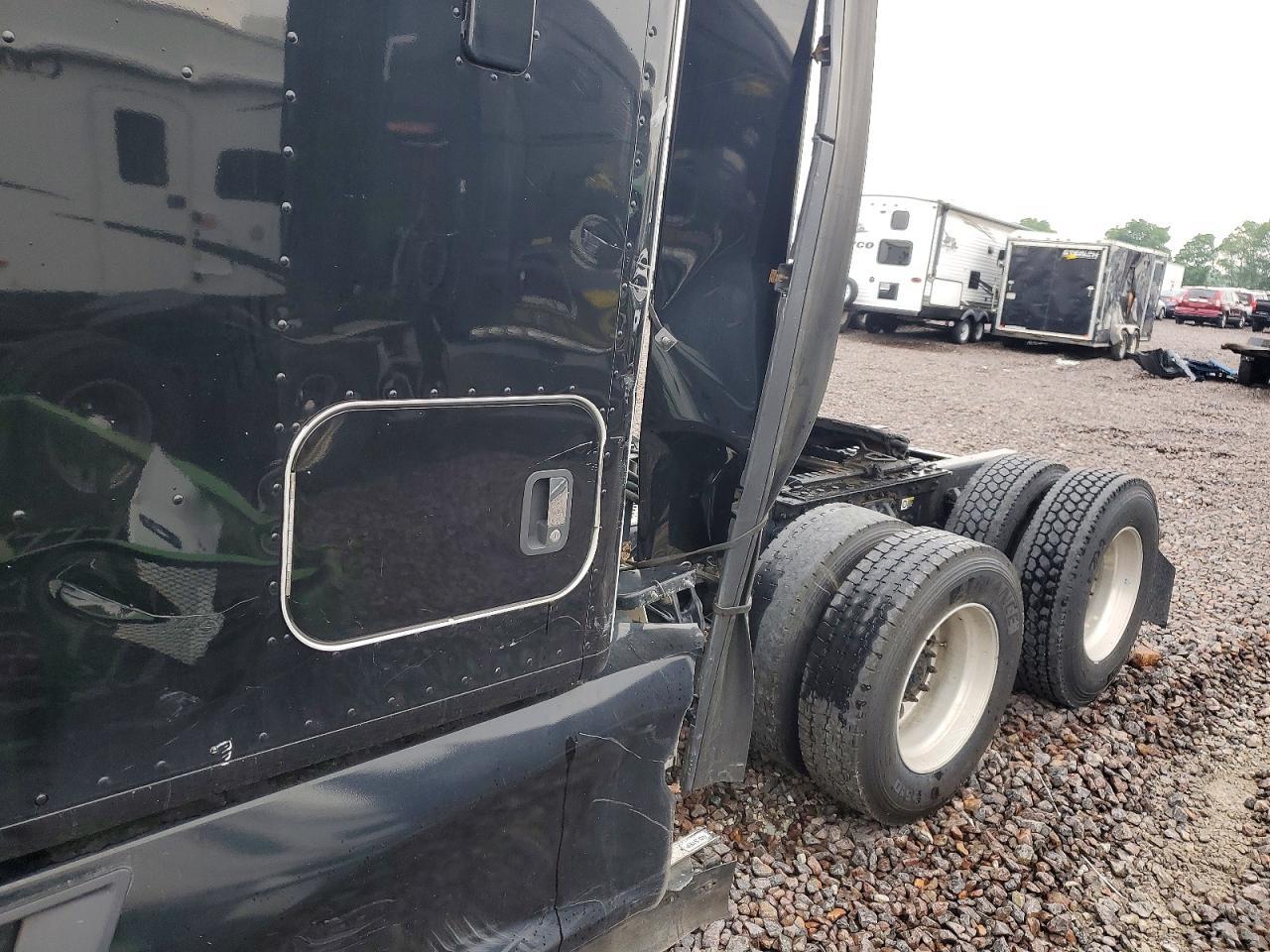 2019 Kenworth Construction T680