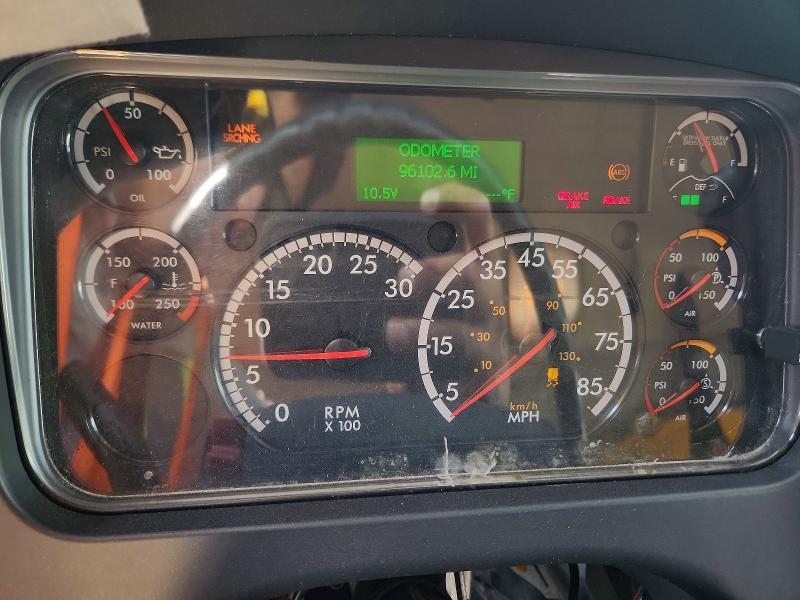 2024 Freightliner M2 106 MED-BOX Truck