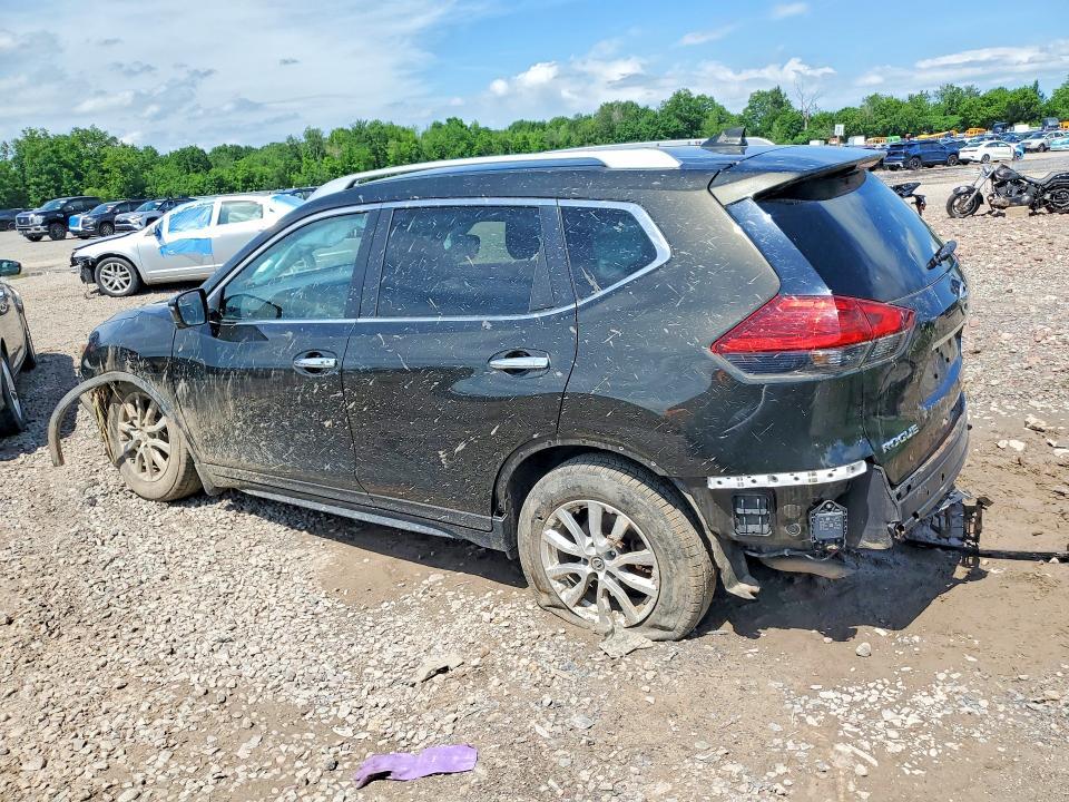 2017 Nissan Rogue sv